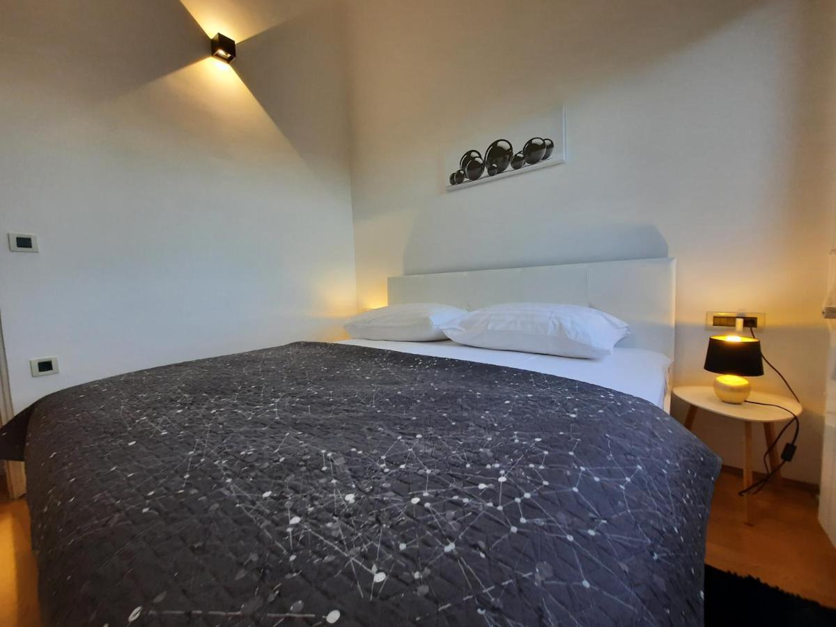 Apartman Sofia Poreč Exteriör bild